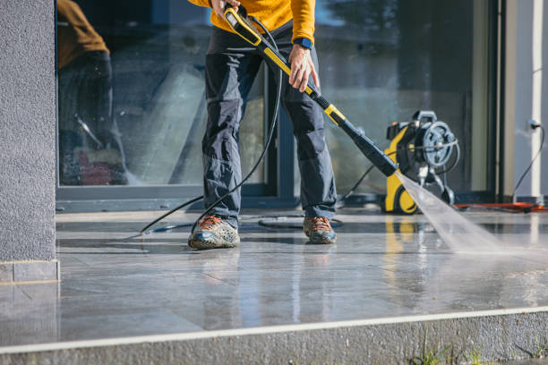 Best Garage Pressure Washing  in Jenison, MI